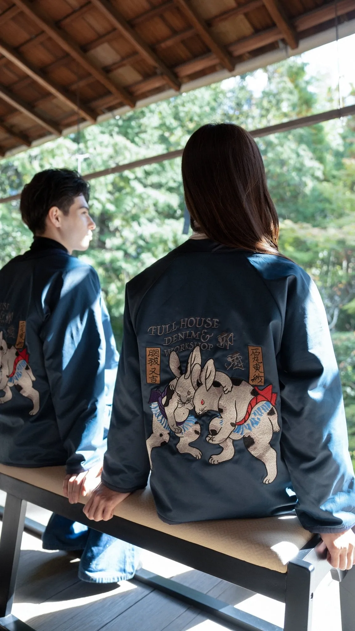 雙面すもう兎 Embroidery Reversible Kimono