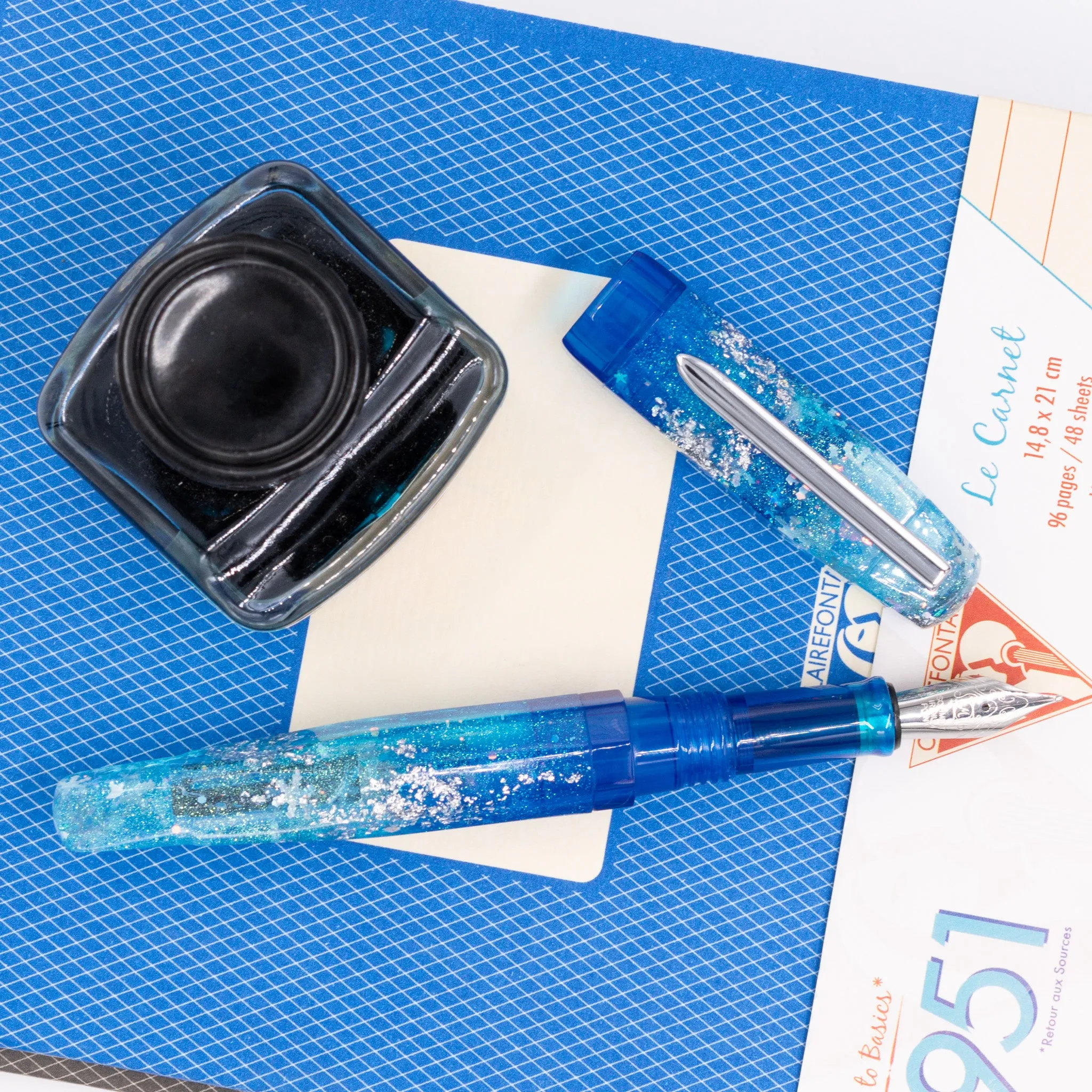 BENU Astrogem Fountain Pen - Christmas (Limited Edition)
