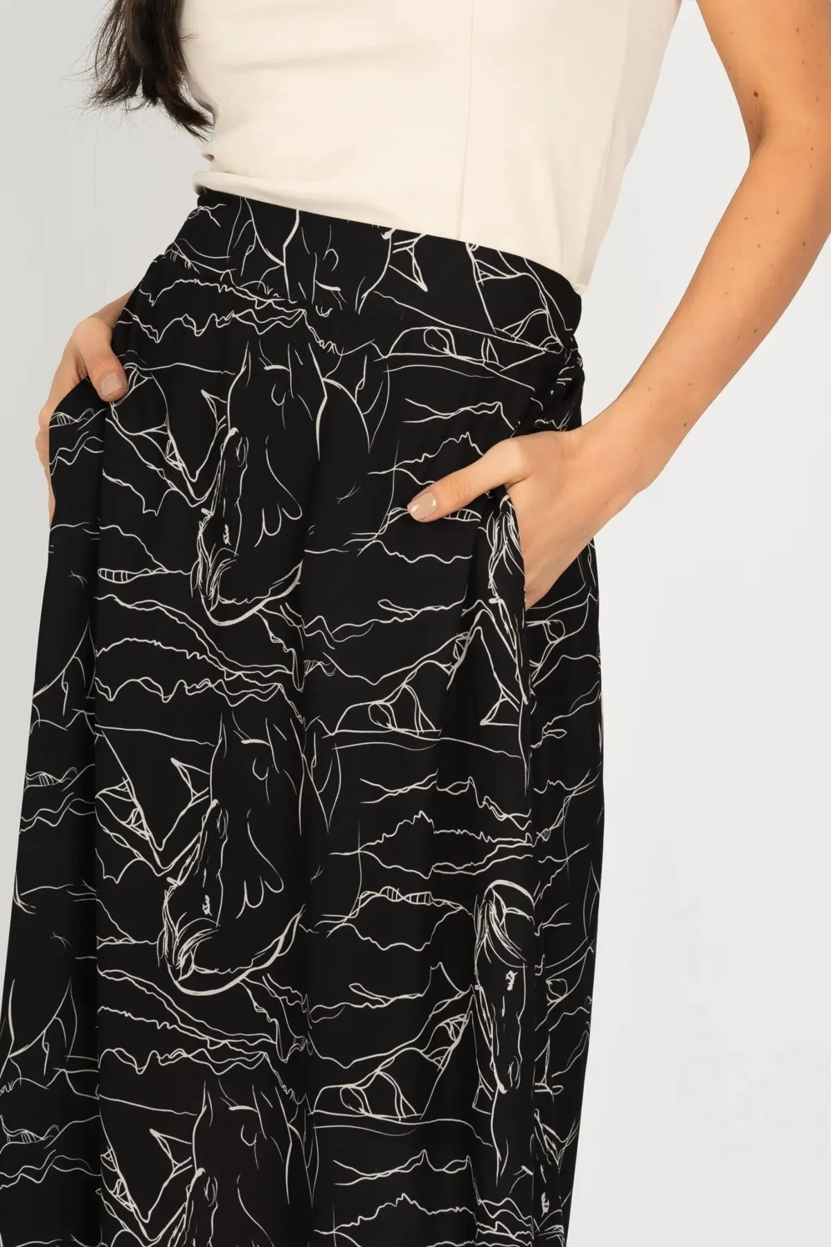 Black & White Print Midi Skirt