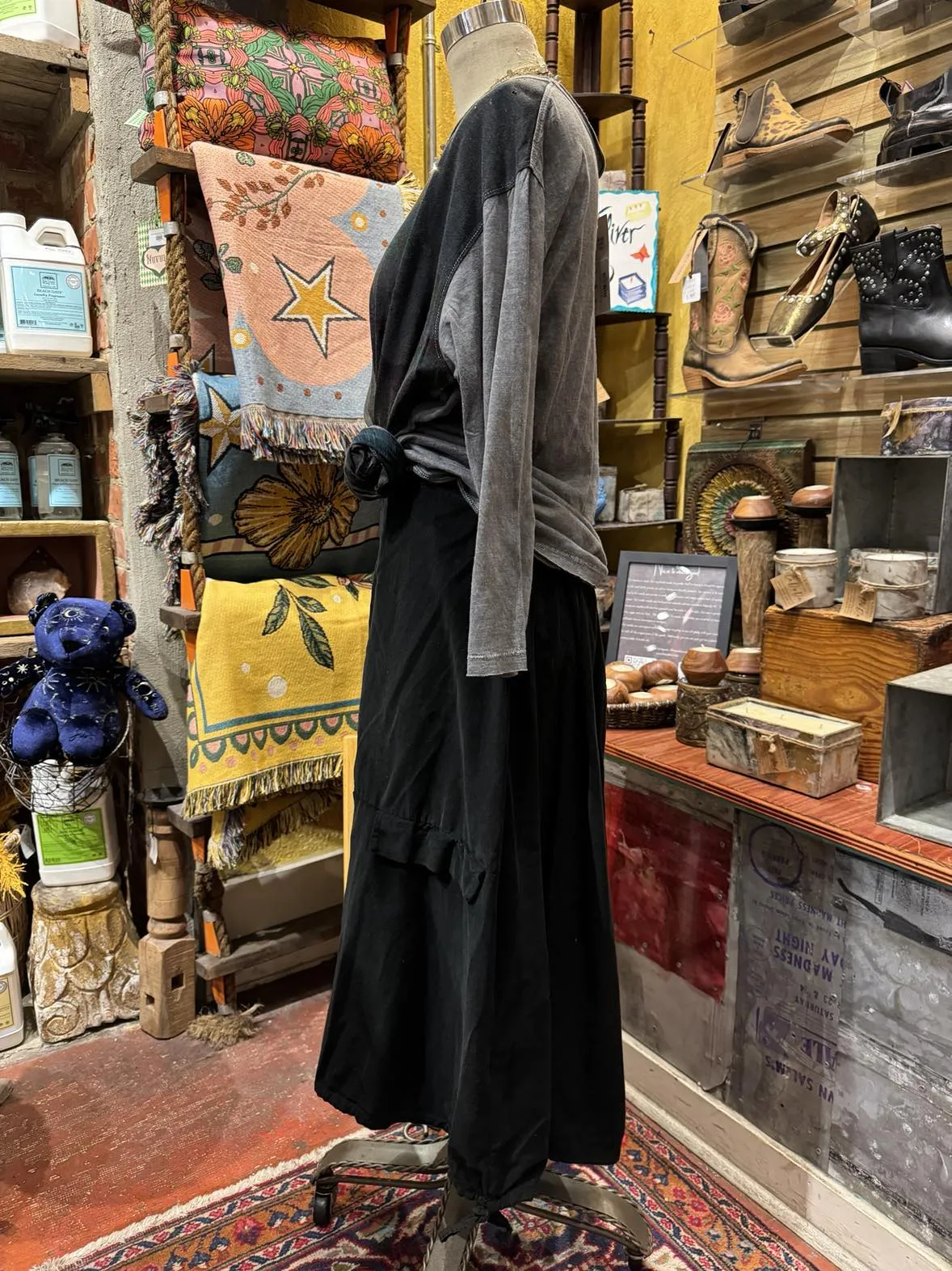 Corduroy Drawstring Hem Skirt-Black