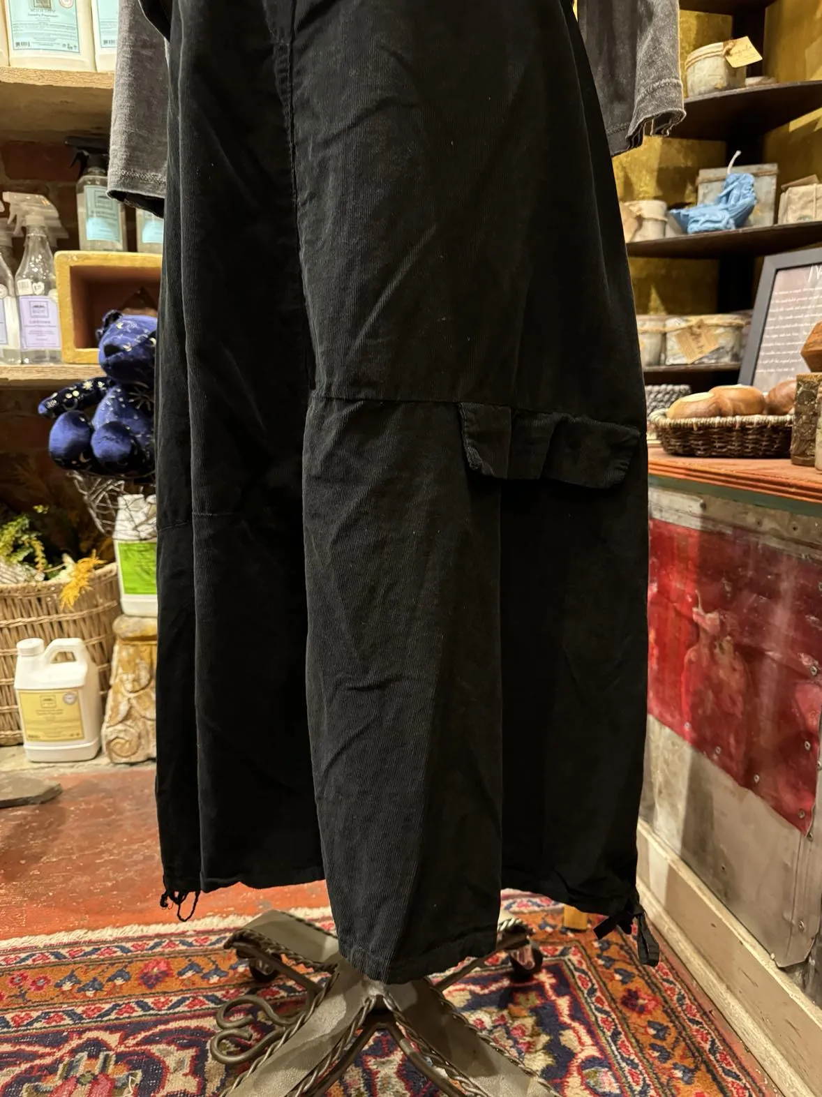 Corduroy Drawstring Hem Skirt-Black