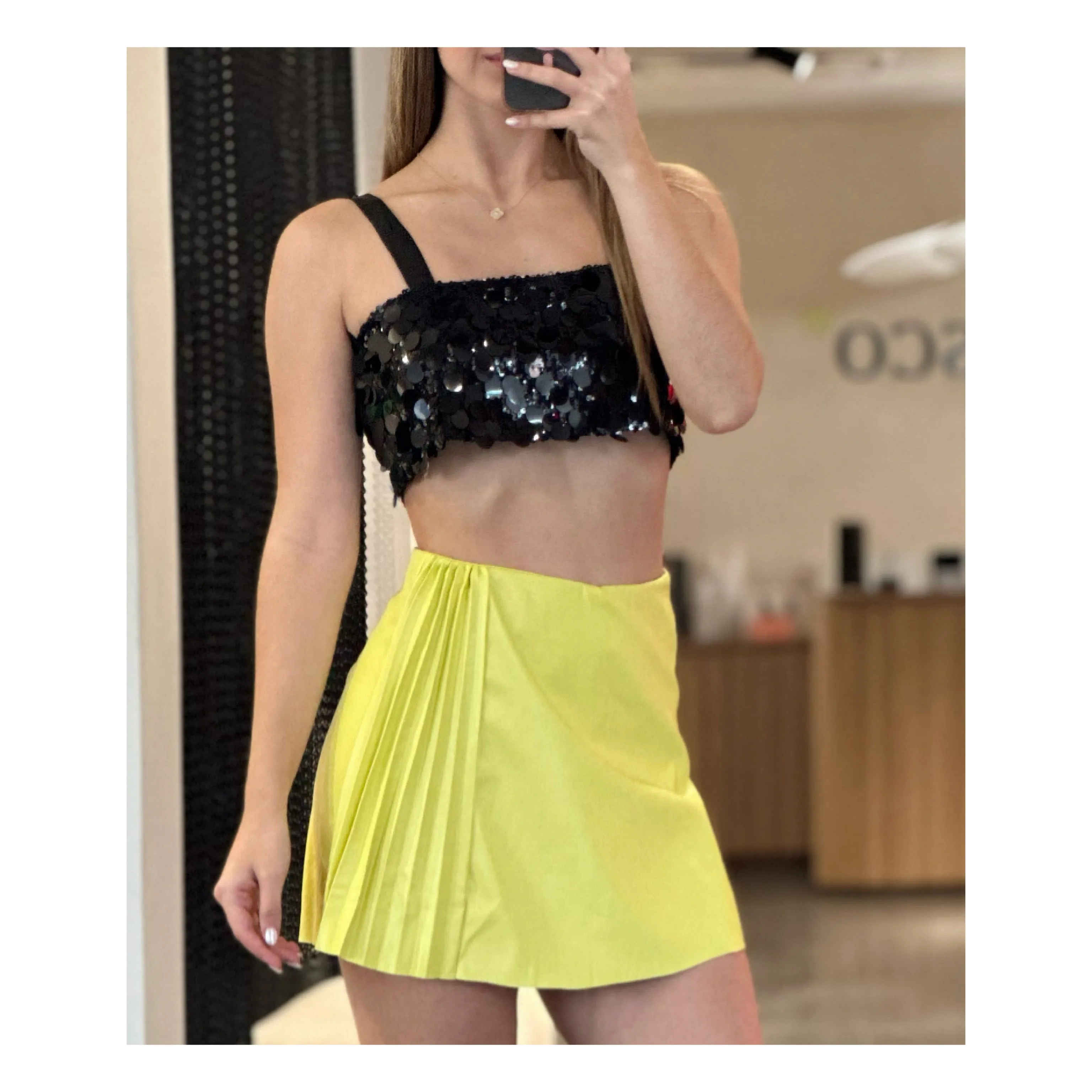 FAUX LEATHER PLEATED DETAILED SKIRT