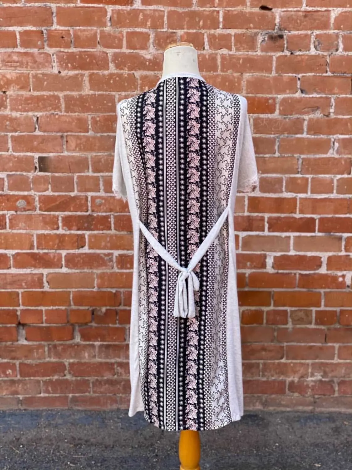 Long White Kimono with Purple Back Panel- Size 2XL